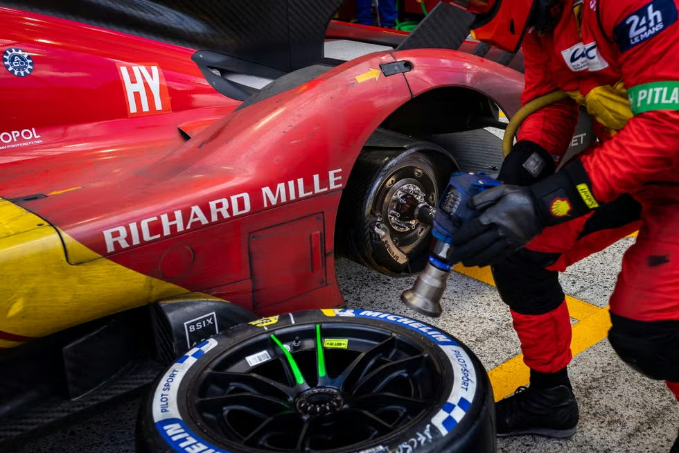 Carbon-Carbon Brakes: Revolutionizing High-Performance Braking Systems