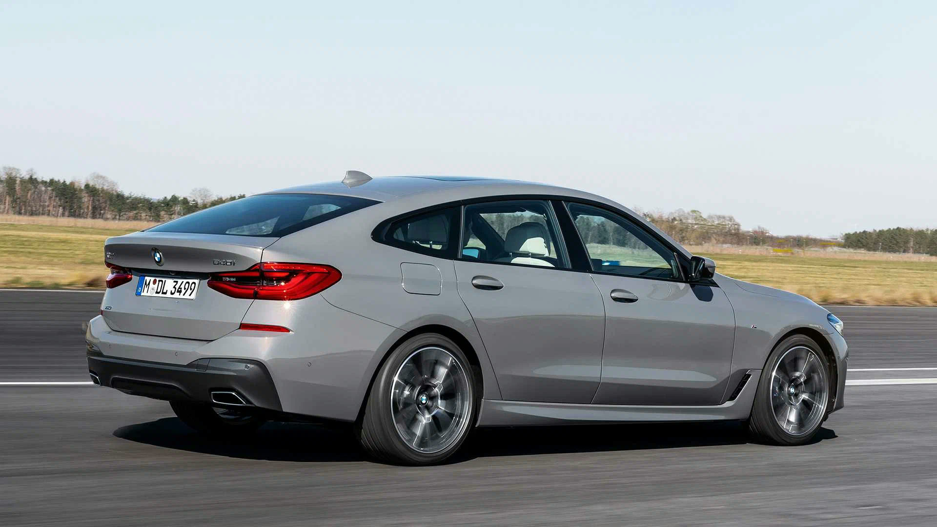 Liftback Body Style: Practicality Meets Sleek Design