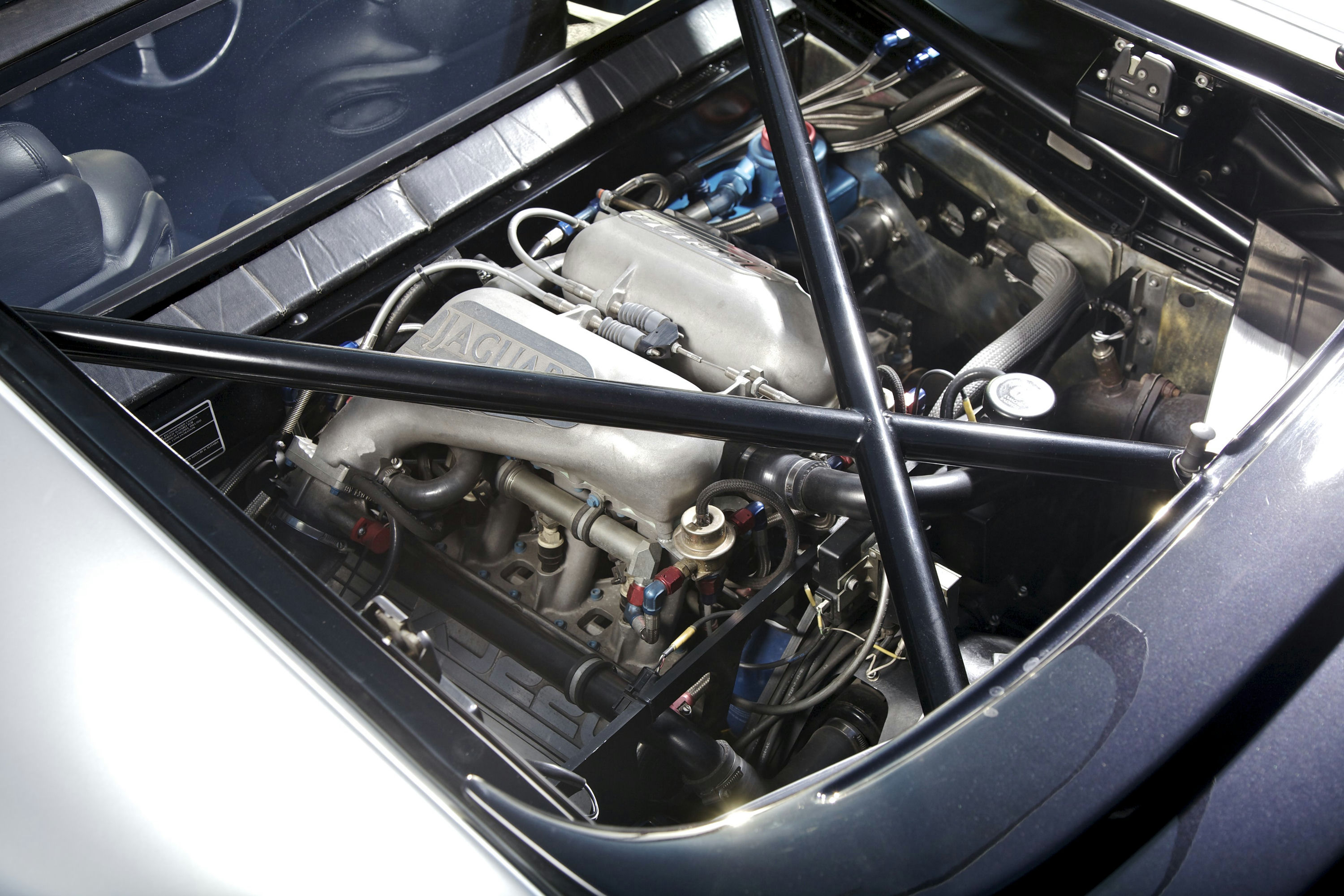 V6 Engine Layout: Balance of Power and Efficiency