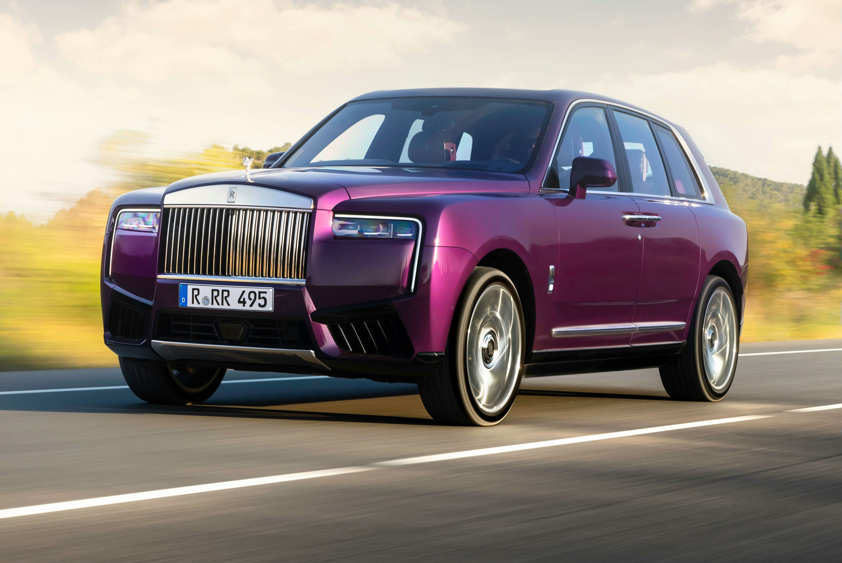 Embrace the Pinnacle of Luxury: Meet the 2024 Rolls-Royce Cullinan
