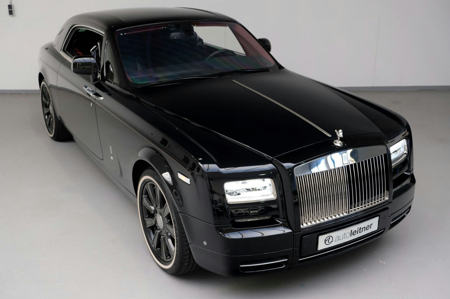 2016 Rolls-Royce Phantom Coupe Zenith Collection: Tech Spec, Top Speed, Torque