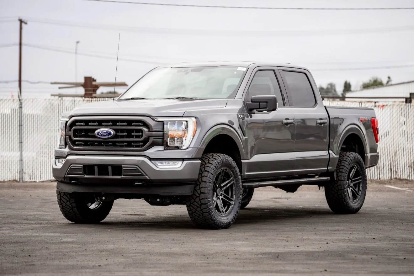 What are common issues with the 2020 Ford F-150’s 10-speed automatic transmission, and how can they be resolved?