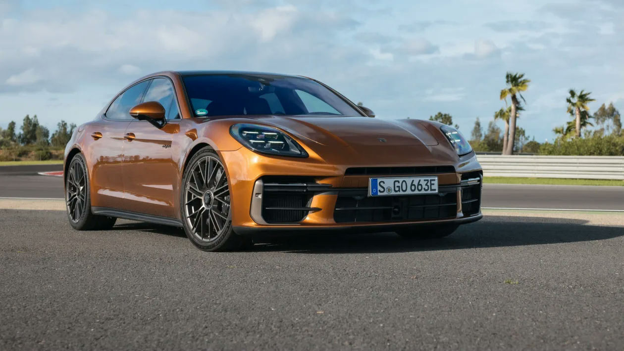 2024 Porsche Panamera: Where Luxury Meets Thrilling Performance