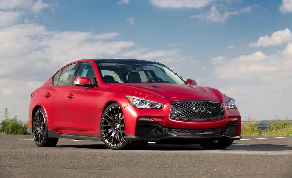2014 Infiniti Q50 Eau Rouge: Tech Spec, Top Speed, Torque